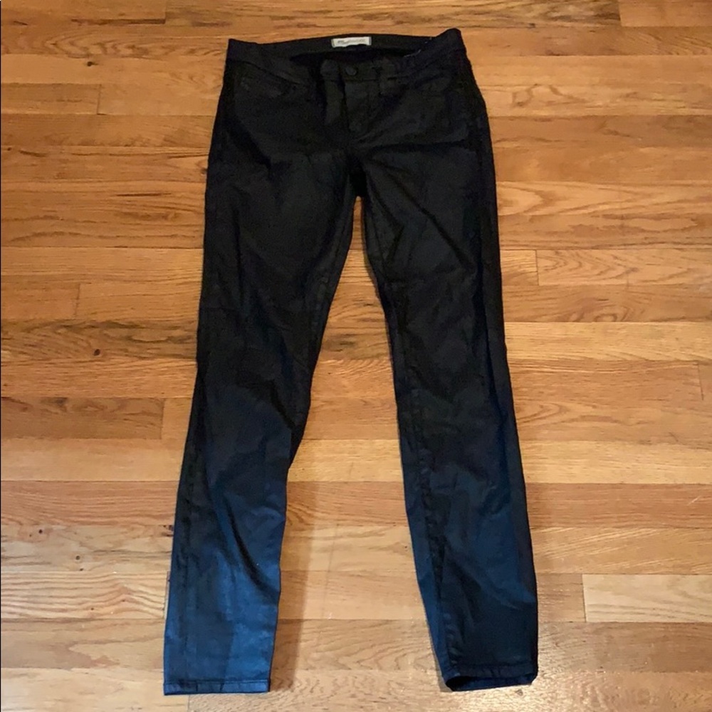 Mid-Rise Wax Black Madewell Jeans